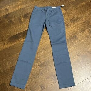 NWT, GAP “Gap for Good” chino pants